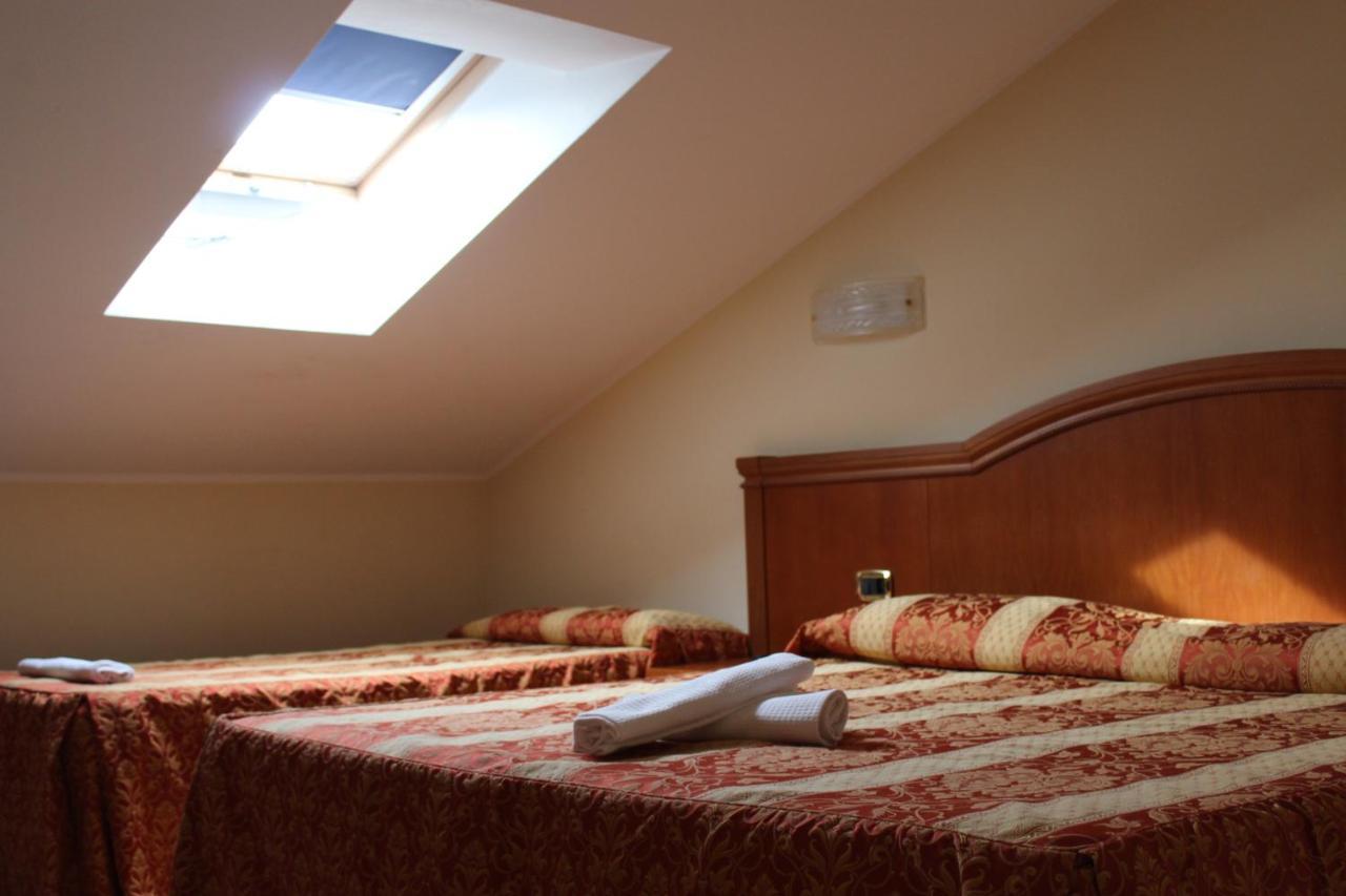 Hotel Concorde Sant'Egidio alla Vibrata Экстерьер фото