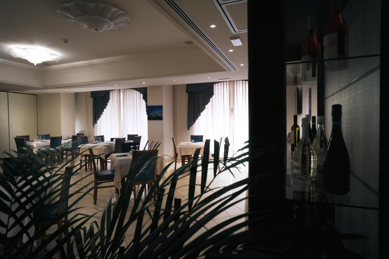 Hotel Concorde Sant'Egidio alla Vibrata Экстерьер фото